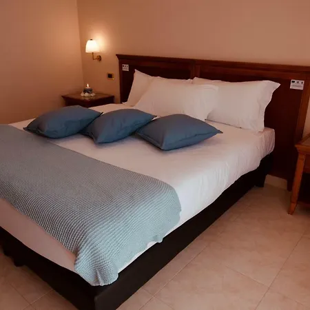 San Pio فندق سان جيوفاني روتوندو