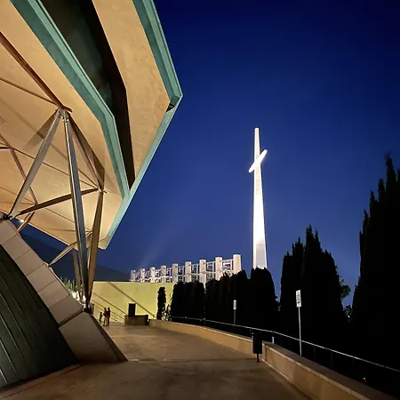 San Pio מלון